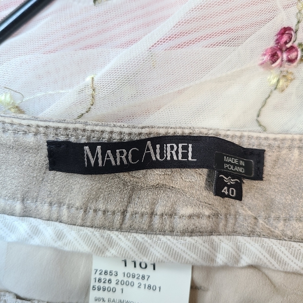 Marc Aurel Reptile Textured Pants - Picture 11 of 12